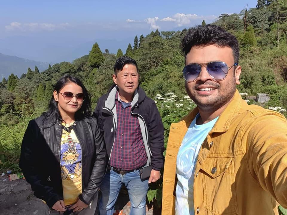 Beverly Hills Home Stay Darjeeling  Buitenkant foto
