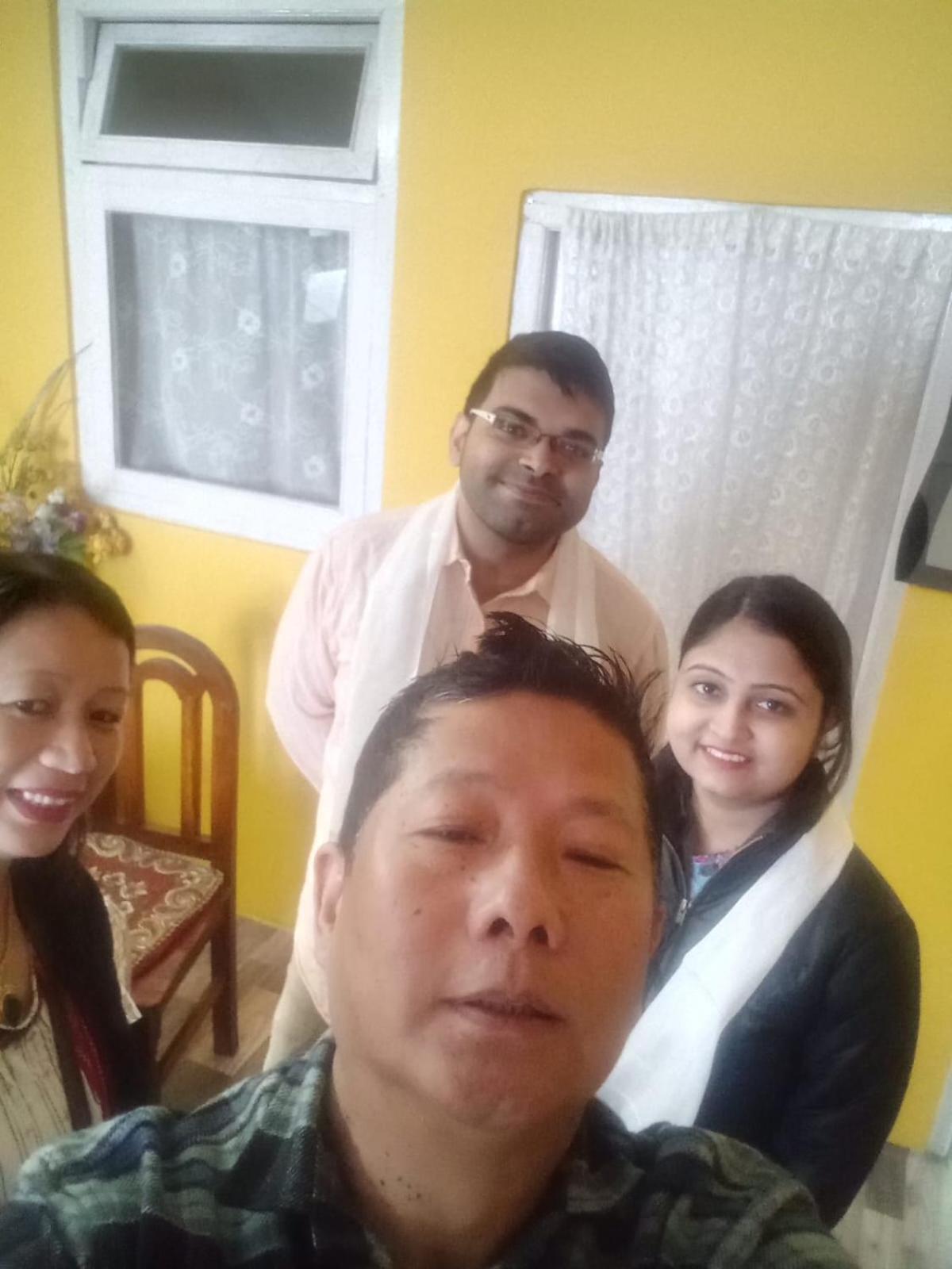 Beverly Hills Home Stay Darjeeling  Buitenkant foto