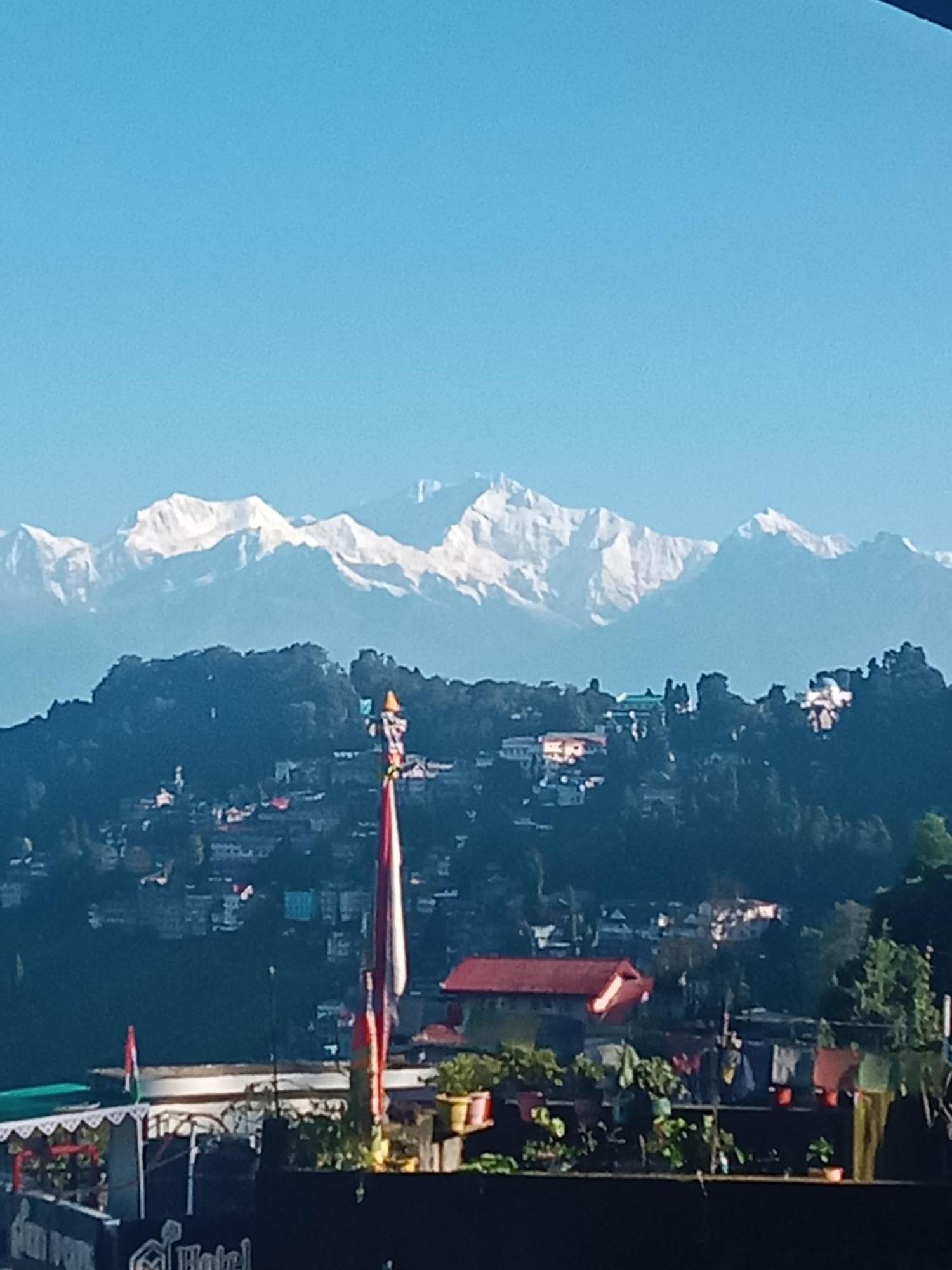 Beverly Hills Home Stay Darjeeling  Buitenkant foto