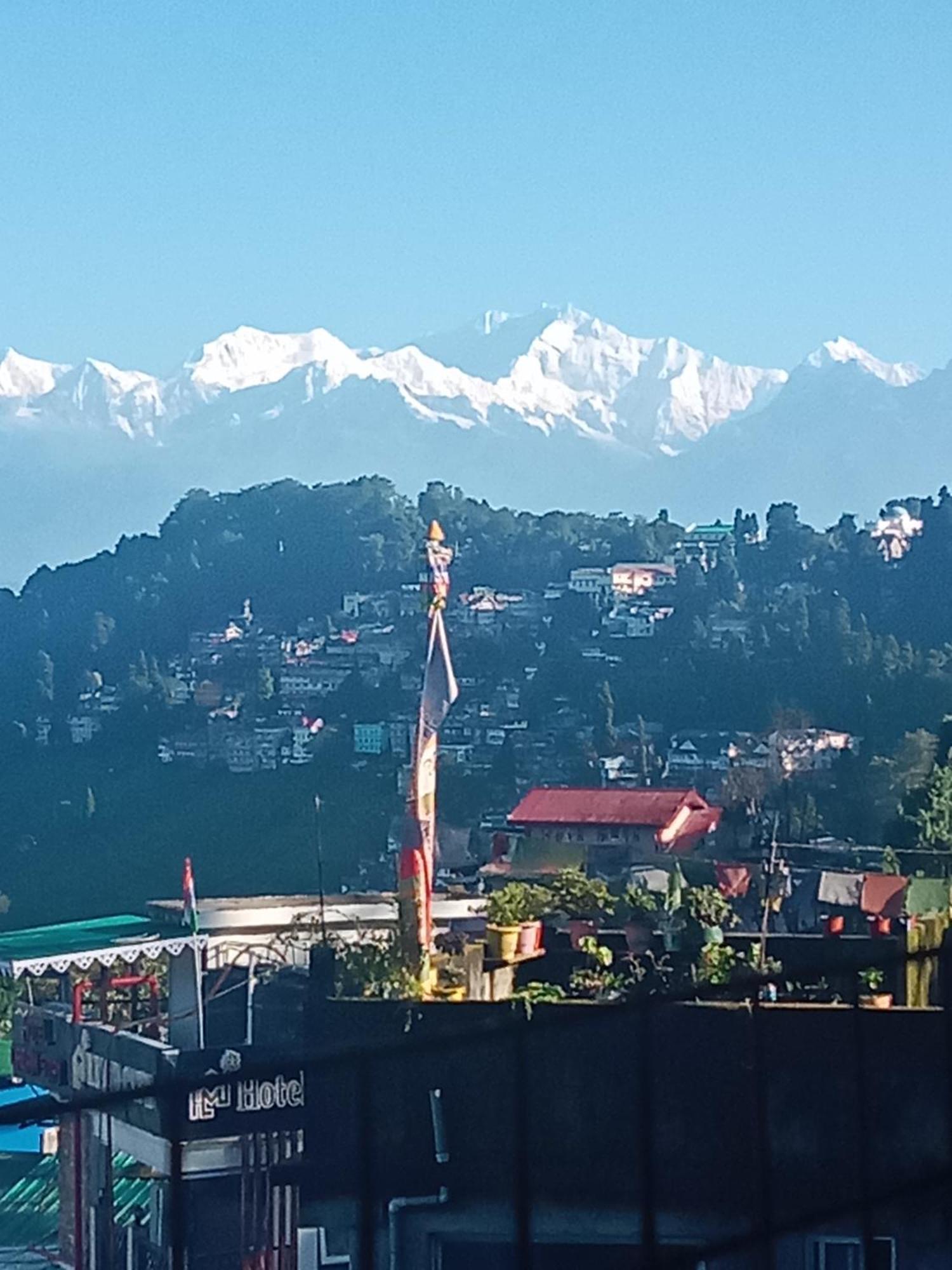 Beverly Hills Home Stay Darjeeling  Buitenkant foto