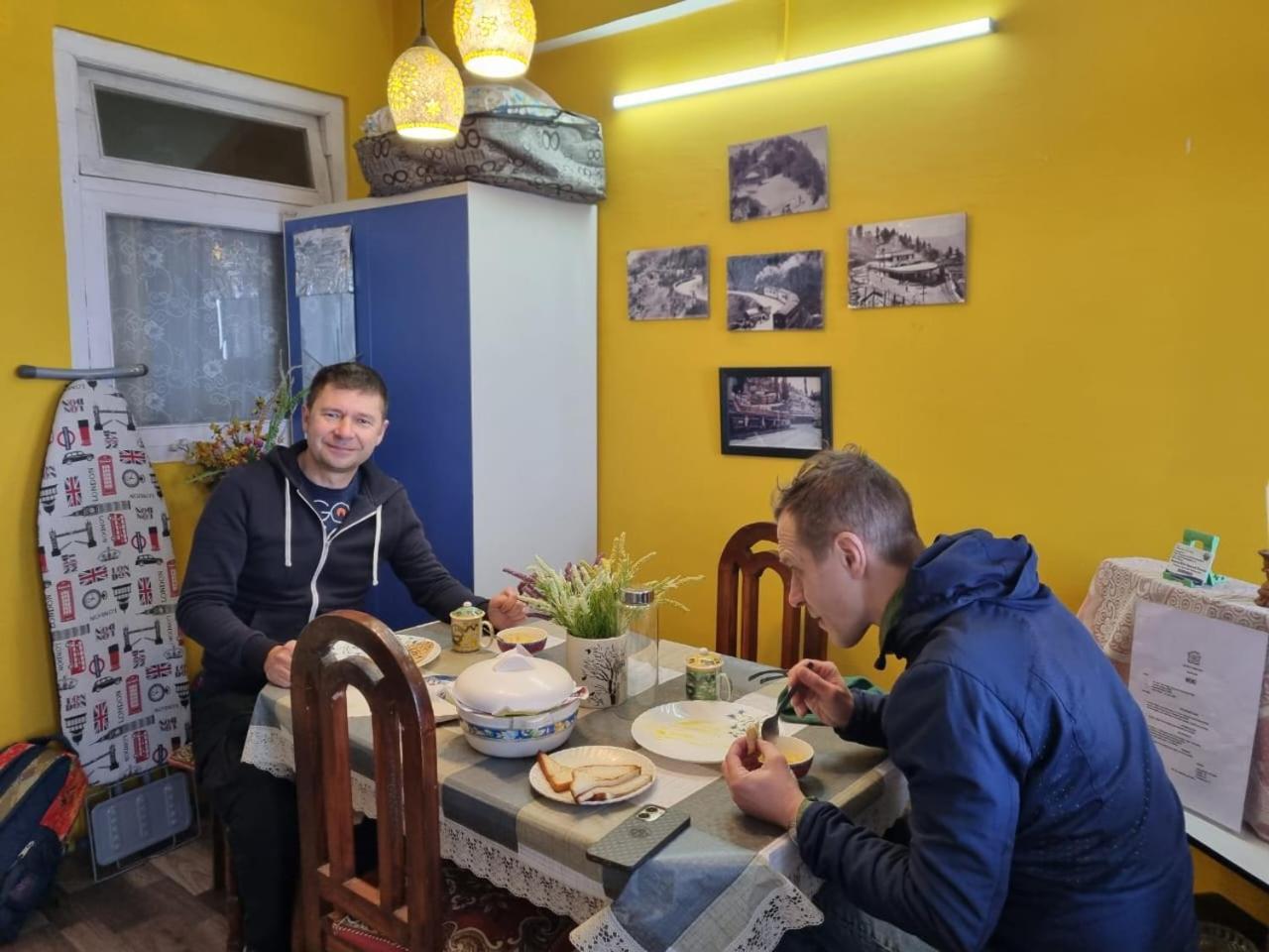 Beverly Hills Home Stay Darjeeling  Buitenkant foto